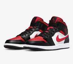 Jordan 1 Mid Bred Toe, Aj1 Mid, Logo Wings, Air Jordan 1 Mid White, Air Jordan 1 Mid Black, Jordan 1 Mid White, Black Tongue, Jordan Model, Nike Air Jordan 1 Mid