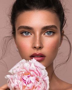 Editorial Make-up, Nabla Cosmetics, Makeup Tip, Polish Women, Beauty Regime, Soft Makeup, Beauty Shoot, Beauty Shots, Editorial Makeup