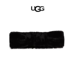 Ugg Women’s Black Faux Fur Headband Nwt Chic And Trendy Headband Made With Faux Fur One Size Measuring Approximately 3.5” In Width 20” In Diameter Authentic New With Tag Also Available In Pink Listed Separately Faux Fur Headband, Trendy Headbands, Leather Snow Boots, Ugg Accessories, Flat Top Sunglasses, Dior Star, Fur Headband, Faux Fur Hat, Black Faux Fur