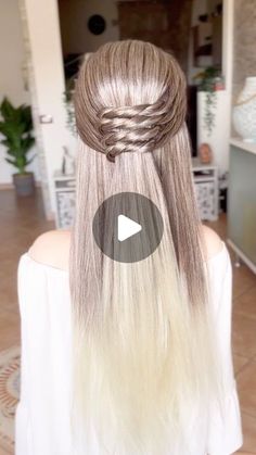 Hair Designs For Girls, Half Up Hairstyles, Half Up Hairstyle, Up Hairdos, Wind Rose, Face Shape Hairstyles, Hair Braid Videos, Beauty Tips For Hair, Wild Hair