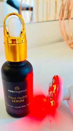 Boost your muscle toning with our aqua hydr8 serum, this helps to plump out fine lines and wrinkles even more and intensely hydrate the skin, further adding to the reduction of fine lines and wrinkles. How to video using the Aqua Hydr8 coming soon! . . . #skincare #neoelegance #beauty #beautycommunity #skincareroutine #antiaging #facial #veganskincareproducts #skincareproducts #skincareaddiction Science Skincare, Lavender Water, Product Box, Aloe Vera Leaf, Hyaluronic Acid Serum, Skin Benefits