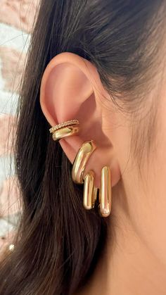 Luxe Jewelry, Stacked Jewelry, Jewelry Design Necklace, Ear Cuffs, Ear Hook