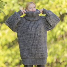 Winter Gray Chunky Knit Pattern, Gray Chunky Knit Pattern For Winter, Gray Chunky Knit Winter Knitting Pattern, Gray Chunky Knit Knitting Pattern For Winter, Gray Chunky Knit Wool Sweater, Gray Chunky Knit Turtleneck Sweater, Fall Knitting Pattern In Gray, Hand Knitted Gray Sweater For Fall, Gray Hand Knitted Sweater For Fall