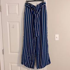 Cute Blue Striped Wide Leg Pants! Never Worn, New With Tags. Size 14 Striped Wide Leg Pants, Rayon Pants, Stretchy Pants, Banana Republic Women, Banana Republic Pants, Palazzo Pants, Pants Color, Bottoms Pants, Leg Pants