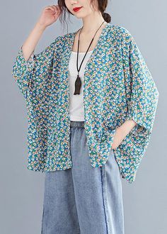 Spring Linen Blouse With Floral Print, Spring Linen Floral Print Tops, Spring Floral Print Linen Tops, Vacation Linen Blouse With Floral Print, Short Sleeve Linen Blouse With Floral Print, V-neck Linen Tops With Floral Print, Floral Print Linen V-neck Top, Casual Linen Tops With Floral Print, Spring Cotton Blouse With Floral Print