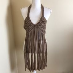 New With Tags Size S/M Halter Open Back Tie Detail Macrame Fringe Hemline Cropped 95% Polyester 5% Spandex Fitted Brown Halter Top For Festivals, Brown Halter Top For Beach In Spring, Fitted Brown Tops For Vacation, Brown Fitted Halter Top For Vacation, Fitted Brown Halter Top For Vacation, Beige Sleeveless Fringe Top, Brown Fringed Tops For Festival, Brown Fringe Tops For Festival, Brown Fringe Top For Festival