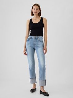 High Rise Cuffed '90s Straight Jeans Best Straight Leg Jeans For Women, Levis Straight Leg Jeans Outfit, 90s Straight Jeans, Straight Leg Jeans Outfits, Levis Straight Leg Jeans, 90s Fits, Jeans Look, Cuffed Jeans, Light Wash Denim