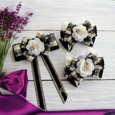 Accessory set :  - bow/tie brooch,  - hair bows. Can be purchased separately.  Tie:  -width 10cm - length 15cm  On a pin.  Hair bows:  - diameter is about 9 cm. Terms & Delivery time: North America: 3-5 weeks Europe: 2-5 weeks Australia, New Zealand and Oceania: 8-10 weeks Asia Pacific: 8-9 weeks Latin America and the Caribbean: 10-11 weeks North Africa and the Middle East: 9-10 weeks Please, consider that rarely some reasons as weather conditions, delay at customs, etc. may increase delivery ti Black And White Bow Tie, Tie Brooch, Women Necktie, Ribbon Brooch, White Bow Tie, Tie For Women, Pin Hair, Bow Brooch, Handmade Hair Bows