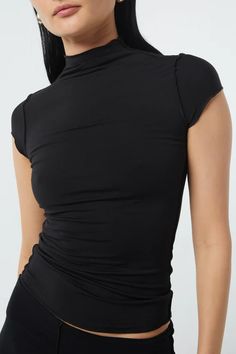 Tops – The Line by K Mock Neck Top, Short Sleeve Cropped Top, Casual Black, Solid Clothes, Casual Summer Outfits, Summer Outfits Women, Summer Tops, Black Tank Tops, Casual T Shirts