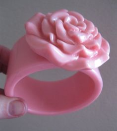 Chunky funky pale pink plastic flower rose plastic bangle retro design Plastic Gift Wrap, Plastic Bangles, Patterned Plates, Plastic Flower, Bangles Making, Rose Pale, Flower Rose, Pink Plastic, Plastic Flowers