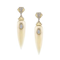 18k gold and diamonds inlayed in Organic Palm Ivory on 18k gold post earrings. D 0.23 tw, PS 0.27 tw Measurement: 41x9mm (From Fan Down) *Bespoke Gem Colors/Types Available upon request Celebrating the Egyptian inﬂuence in Art Deco, Irthly presents Geb’s tomb (Geb being the God of earth, minerals and gems). As the outer spear points towards the earth and the inner spear points to the stars and sky (A call to Geb’s wife, the goddess of the stars and sky), it reminds us of the fragile relationship Eco Jewelry, Organic Jewelry, 18k Gold Jewelry, With Meaning, Sustainable Jewelry, Conflict Free Diamonds, Fair Trade, Washington Dc, Post Earrings