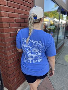 I love Buffalo! This super cute Buffalo Football collage tee is perfect for gameday.  Cute goal post and Buffalo on the front and design on the back  Unisex sizing Size up for oversized look White Casual Top For Tailgating, Casual White Top For Tailgating, Sporty Crew Neck Top For Tailgating, School Spirit Crew Neck T-shirt For Tailgating, Team Spirit Crew Neck Top For Tailgating, School Spirit T-shirt For Tailgating With Crew Neck, Team Spirit Tops For Tailgating With Crew Neck, School Spirit T-shirt For Tailgating, Tailgating Team Spirit Crew Neck Tops