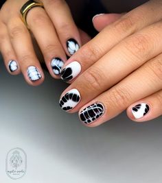 31 Cute Black and White Nails for A Classy Manicure Inspo Cute Black And White Nails, Classy Manicure, Black And White Nails, Western Nails, August Nails, Halloween Acrylic Nails, Gel Nail Art Designs, Tie Dye Nails