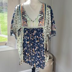 New Plus Size Short Sleeve Shirt! Bohemian Blue V-neck Tops, Patterned V-neck Rayon Tops, Blue Short Sleeve Top For Vacation, Blue V-neck Shirt For Spring, Flowy Casual Rayon Tops, Printed Blue Rayon Top, Blue Printed Rayon Top, Patterned Rayon V-neck Top, Bohemian Blue Printed Shirt