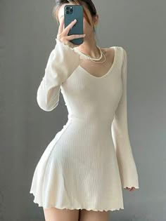 Slim Dresses, Sweetheart Neck, Full Sleeve, Pretty Dresses, Flare Dress, Pretty Outfits, Cute Dresses, Polyester Spandex, Knit Dress