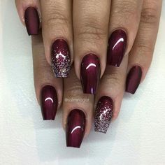 Burgundy Nail Designs, Maroon Nails, Valentine Nails, White Nail, Kendall Jenner Outfits, Nagel Inspo, Nail Designs Glitter, Silver Nails