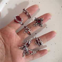 Dospita New Kpop Goth Punk Vintage Red Heart Cross Butterfly Irregular Geometry Rings For Women Men Fashion Grunge Y2K Halloween Jewelry Y2k Halloween, Grunge Y2k, Fashion Grunge, Punk Vintage, Hair Band For Girl, Khaki Fashion, Goth Punk, Beige Style, Hair Hoops