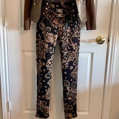 Fabulous Black & Gold Paisley Fleece Lined Leggings W/Gold Embellishments & Buttons. Stylish Yet Cozy Inside! Pull-On. Polyester/Spandex Blend Fabric. Size S All Photos Are Of Actual Item For Sale. High Waist Jeggings, Gold Paisley, Fleece Lined Leggings, Lined Leggings, Nydj Jeans, Pull On Jeans, Gold Embellishment, Jean Jeggings, Distressed Black Jeans