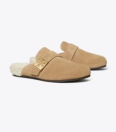 Mellow Mule: Women's Designer Flats | Tory Burch Flats For Women, Designer Flats, Loafers Style, Leather Cap, Boot Pumps, Footwear Design Women, Handbag Shoes, Sneaker Heels, Handbag Shopping