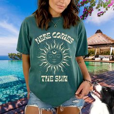 Hippie TShirt, Here Comes the Sun Tshirt, Retro T-Shirt, Vintage Inspired Tshirt, Comfort Colors T-shirt, Oversized Tee, Gift For Her, Mom Comfortable Crew Neck T-shirt With Letter Print, Comfortable Crew Neck Top With Graphic Print, Soft-washed Crew Neck T-shirt, Green Relaxed Fit T-shirt, Comfortable Soft-washed Crew Neck T-shirt, Green Relaxed Fit Comfortable T-shirt, Green Graphic Print Top, Comfortable Green Short Sleeve T-shirt, Comfortable Crew Neck T-shirt With Screen Print