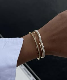 Dainty Jewelry Black Women, Simple Dainty Jewelry, Just En Clou Bracelet, Old Money Jewelry Aesthetic, Arm Stack, Formal Jewelry, Minimalist Accessories, Wrist Jewelry