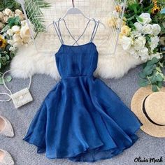 Olivia Mark - Coastal Chic Sundress with V-Shaped Neck and Cross-Back Strap Cute Aesthetic Dresses Casual, Long Dress Patterns, Beach Coverup Dress, Wrap Around Dress, Hoco Dresses, Wrap Dress Floral, Cover Up Dress, Types Of Skirts, Dance Dresses