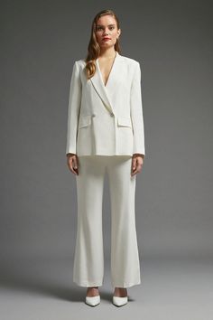 Style: BlazerFabric: YepkaLength: RegularNeckline: WrapSleeve Length: Long Sleeve Coast Fashion, Bridal Outfit, Blazer Style, Wedding Look, Wedding Suit, High Waist Fashion, High Waisted Flares, Flare Trousers, Ivory Coast