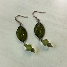 New Green Beaded Danglers Gold-Tone Hardware Measurements: 2.5” New With Tag Green Academia, Emerald Green Earrings, Jewelry Making Earrings, Making Earrings, Earrings Green, Green Earrings, New Green, Jewelry Inspo, Cute Jewelry