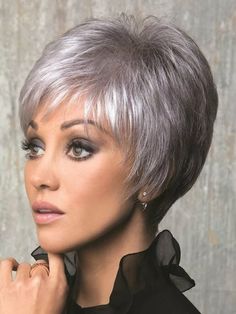 Short Grey Hair, Short Hairstyles For Thick Hair, Penteado Cabelo Curto, Trending Hairstyles, Short Hair With Layers, Short Hair Styles Pixie, Trendy Short Hair Styles, Ok Ru, Short Hair Cuts For Women