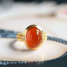 •Condition: Brand new•Center Stone: 5A+ Natural Southern Red Agate Superior Quality•Ring Weight: 5.78g (depend on the ring size)•Ring Dimension: 16x15x9mmThe item will be gift wrapped and shipped.---------------------------------------------------------Available in :14k Rose or Yellow Gold, White Gold18k Rose or Yellow Gold, White Goldand Platinumplease message us before you put the order if you wanna customize different materials.------------------AUTHENTICITY------------------Authenticity is t Agate Rings Women, Coral Stone Ring, Antique Gold Rings, Luxury Jewelry Box, Carved Ring, Buying An Engagement Ring, Jewelry Tattoo, Coral Stone, Agate Jewelry