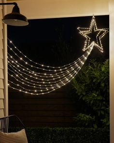 Transform any outdoor space into a heavenly setting. These versatile LED stars add a charming glow to quiet evenings and special celebrations. Christmas Lights For Bushes, Unique Christmas Tree Lights, Sidewalk Christmas Decorations, Winter Wonderland Outdoor Decorations, Simple Outdoor Christmas Lights, Christmas Star Lights Outdoor, Outside Christmas Decor Yard Decorations, Winter Outdoor Decor, Church Foyer