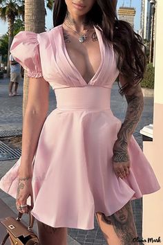 Olivia Mark - Stunning Pleated Mini Dress with Deep V Neck and Cinched Waist Mini Gown, Evening Mini Dresses, Vestidos Color Rosa, Pleated Skirt Dress, Elegant Mini Dress, Fall Winter Dresses, Mini Dresses Online, Flowy Sleeves, Pleated Mini Dress