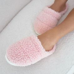 Womens - SeaChange Slipper Veggiekins - Cherry Blossom – SeaVees Recipe Developer, Vegan Sneakers, Pink Slippers, Outdoor Slippers, Dress Well, Size Chart For Kids, Slippers Cozy, Vegan Recipe, Eat Well