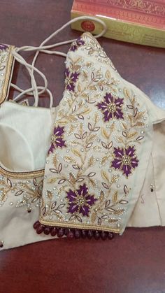 Lotus Blouse Design Work, Pelli Blouse, Plain Blouse Designs, Khatli Work