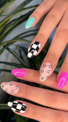 #checkerednails #flowernaildesigns #pinknails #nailinspiration #nailideas Cute Accent Nail Designs, Different Pattern Nails On Each Finger, Fun Multicolor Nails, Cute Summer Nails Checkered, Pink And Blue Checkered Nails, Neon And Checkered Nails, Summer Heart Nails, Nail Ideas End Of Summer, Fun Pattern Nails