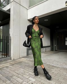 Green Outfit Ideas, Looks Street Style, Moda Vintage, Looks Chic, Inspiration Mode, Mode Inspiration, Fashion Killa