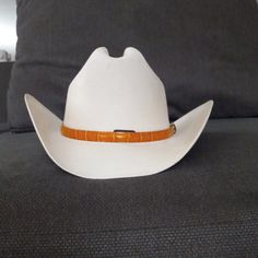 New Vage Cowboy Hat Cowboy Hat, Hat Sizes, Kids Accessories, Cowboy Hats, Accessories Hats, Cowboy, Kids Shop, Color White, Hats