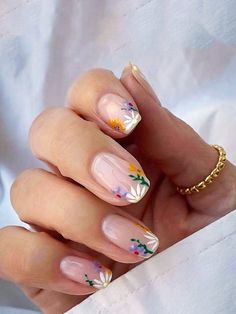 Nude Nails With Flowers, Tulip Nails, Fake Nails Long, Short Fake Nails, Nails Nude, Nagel Tips, Flower Nail Designs, Her Nails