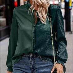 Classic Elegant Leopard Print Tie 2 Two Tone Long Sleeve Top Blouse Green Long Sleeve Blouse For Layering, Elegant Green Tops For Layering, Classic Elegant, Green Blouse, Printed Ties, Green Color, Long Sleeve Top, Style Guides, Two Tone