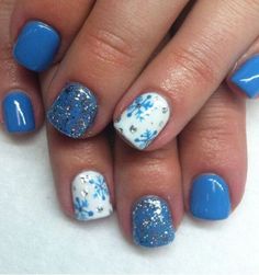 January Dipped Nails, Gel Nail Designs January, Cute January Nails Short, January Fingernails, Sns Nails Designs Winter, January Short Nail Ideas, Gel Nails Square Winter, Very Short Gel Nails Winter, January Nail Designs Short