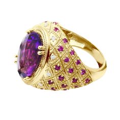 This Large Amethyst Cocktail Ring with Diamonds and Pink Sapphires in 18K gold from our statement jewelry collection showcases a fabulous 11.75-carat amethyst, 0.76 carats of pink sapphires and 0.11 carats of sparkling round diamonds. Featuring a unique design and a fabulous gold finish, this ladies diamond cocktail ring is available in 14K white, yellow and rose gold; and can be customized. Amethyst Cocktail Ring, Diamond Cocktail Ring, Ruby Engagement Ring, Right Hand Rings, Diamond Cocktail Rings, Vs Diamond, Diamond Flower, Cocktail Ring, Pink Sapphire