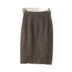 Like New Carolina Herrea Pencil Skirt Knee Length Skirt Gray Black No Signs Of Wear A Uthenticity Guaranteed True To Size Tweed 4 Or Xs Skirt Knee Length, Gray Skirt, Knee Length Skirt, Carolina Herrera, Black Gray, Pencil Skirt, Knee Length, Black And Grey, Womens Skirt