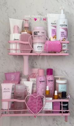 Pink shower cosmetics Gisou Hair, Girly Bathroom, Shoe Hacks, Girly Apartment Decor, Useful Items, Pink Showers, Sephora Skin Care, Pink Lifestyle, Pink Cosmetics