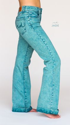 JADE SIGNATURE TROUSER DENIM Western Chic Fashion, Ranch Dress, Women's Western Wear, Turquoise Fashion, Western Boutique, Cute Country Outfits, Western Vintage, Rodeo Shirts, Country Girl Style