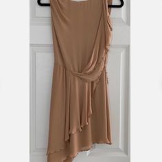 $595 Nwt Haute Hippie Cocktail Dress Size Xs Nude With Gold Detailing On Hem Asymmetrical Draping And Hem Summer Formal Pre-draped Mini Dress, Summer Ruched Pre-draped Mini Dress, Spring Silk Mini Dress Pre-draped, Spring Mini Dress Ruched Pre-draped, Spring Mini Dress Ruched And Pre-draped, Spring Fitted Pre-draped Mini Dress, Sleeveless Silk Asymmetrical Dress With Ruched Detail, Spring Draped Silk Mini Dress, Summer Formal Mini Dress Pre-draped