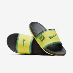 Rep the Ducks all the way down to your feet in these Oregon slides. A cushioned synthetic leather strap features your school’s logo, while an innovative foam midsole makes this slide so comfy, you’ll never want to take it off. School S, S Logo, Oregon Ducks, Way Down, Synthetic Leather, Ducks, Oregon, Leather Straps, Slides