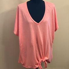 Express Women's Peach Full Size V Neck, Tie At The Hem, Oversized Tee, Casual, Classy, Short Sleeves, Stretchy New With Tags, No Flaws Size Xl Sequin Tee Shirt, Sequin Tee, Color Block Tee, Lace Tee, Swaggy Outfits, Express Dresses, Oversized Tee, Camo Print, Striped Tee