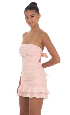 Strapless Ruched Bodycon Dress in Pink | LUCY IN THE SKY Pink Hoco Dress, Cotillion Dresses, Cute Formal Dresses, Body Con Dress Outfit, Cute Homecoming Dresses, Hoco Dress, Winter Formal Dresses, Ruched Bodycon Dress, Dressy Dresses