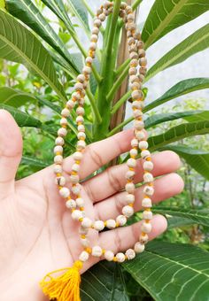 8 mm Beads Size 109 Beads In Mala 100% Natural Beads Natural Color 48 cm Mala Length Size Holy Basil, Prayer Beads, Natural Beads, Natural Color, Basil, Charms, India, Beads, Etsy Uk