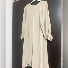 Long Sleeve Maxi Dress W/ Belt Us Size 6 Never Worn Neutral Long Sleeve Midi Dress For Work, Elegant Long Shift Dress, Neutral Long Sleeve Dresses For Work, Elegant Long Neutral Dress, Elegant Long Shift Maxi Dress, Chic Neutral Maxi Dress For Fall, Sleeve Maxi Dress, Long Sleeve Maxi, Long Sleeve Maxi Dress